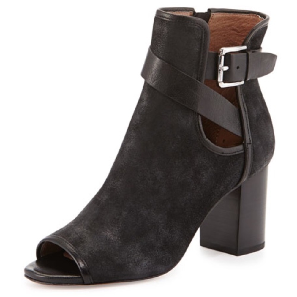 Donald Pliner sz 7 Greco ankle boot